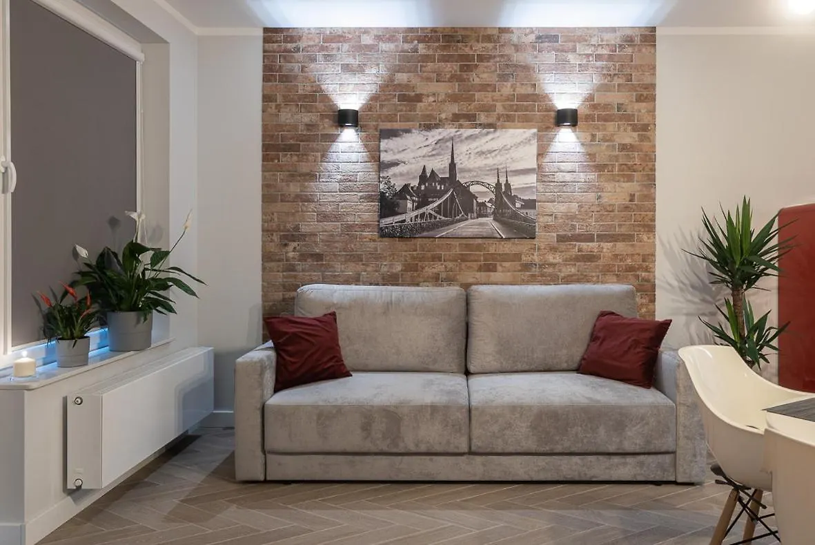 B&W Luxurious Apartment In The Center Of Wroclaw